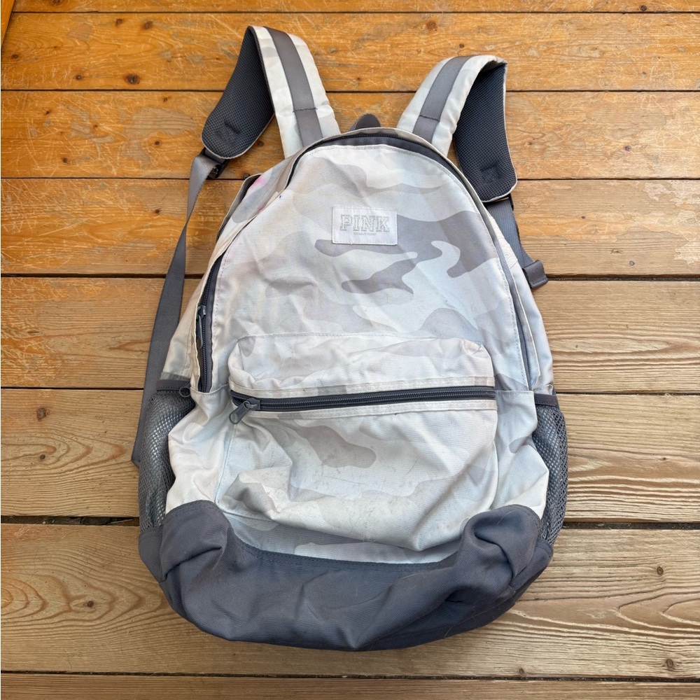 pink vs backpack